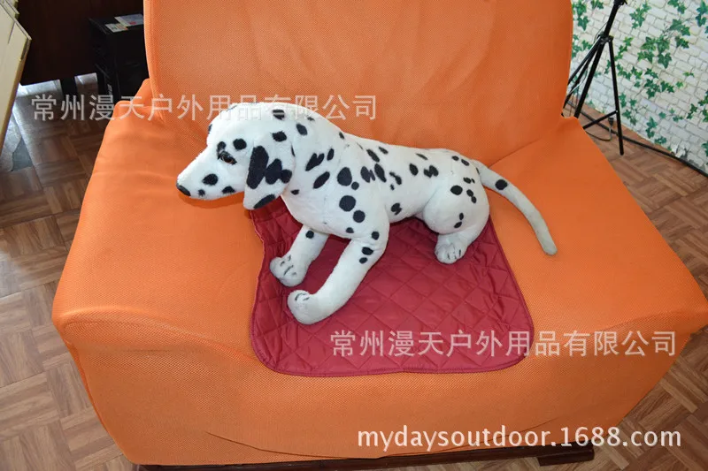 New Recommended Anti-Spillage Quilted Cotton Polyester Pongee Pet Sofa Mat Dog Seat Cushion 8-Color Selectable