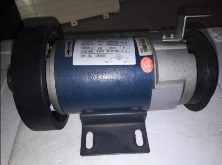 Motor para cinta de correr, ZY102 4, 180V, 4200RPMPiezas de maquinaria