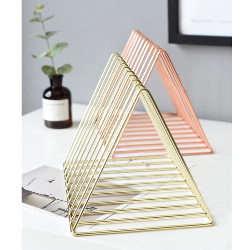 

Bignosedeer Bookshelf iron Geometry Newspapers and Magazines Storage Rack Home Decor Shelf for Office School Home