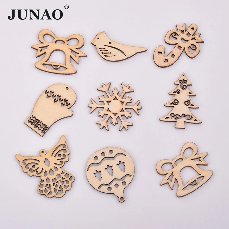 

JUNAO 25 35mm Mix Shape Wooden Snowflakes Christmas Decoration for Home Xmas Hanging Ornaments Kids Gifts New Year Decorations