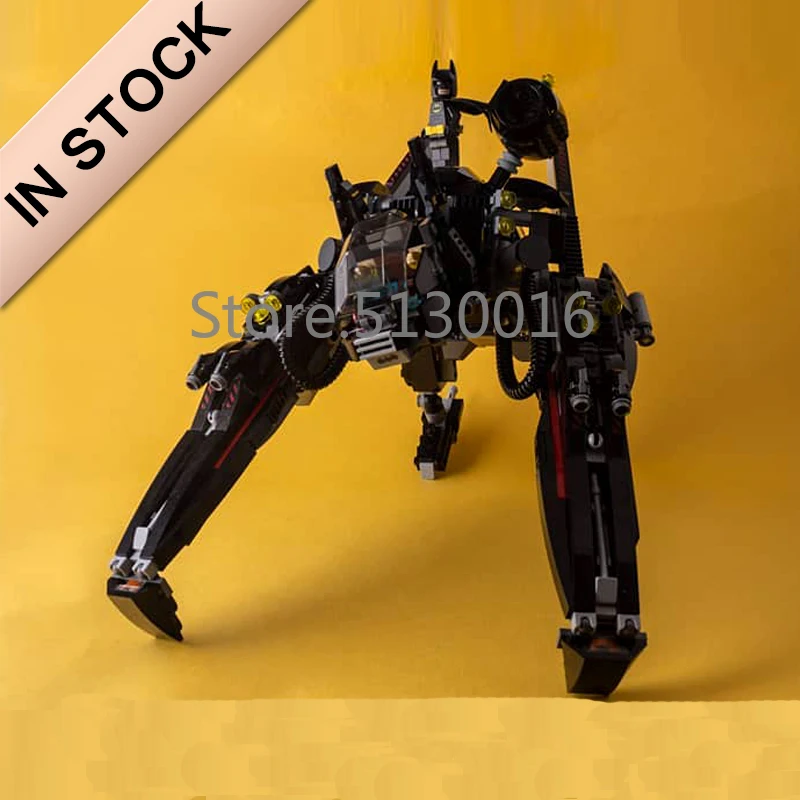 

In stock 07056 Batman Movie The Scuttler Bat Spaceship 775Pcs Building Blocks 70908 Bricks DC Christmas Gifts