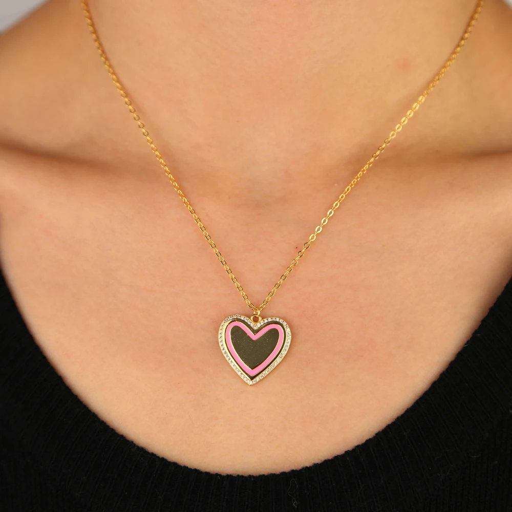 Нежное ожерелье золотого цвета с кулоном в виде РОЗОВОГО СЕРДЦА микро
