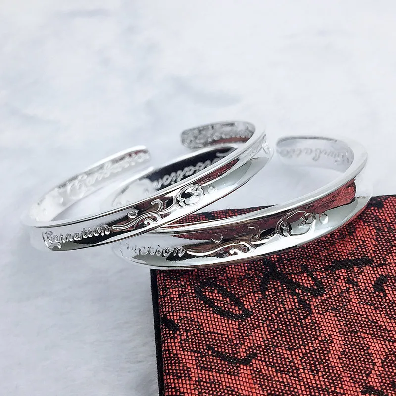 

Zhen Beauty Carnation Silver Bracelet to Give Mom 999 Pure Silver Adjustable Varved Bracelet Fashion Silver Bracelet Women's Gif