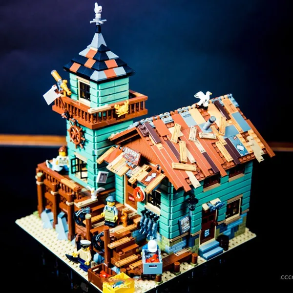 

16050 Ideas Movie Series The Old Fishing Store Beach Resort House Building Block 2294pcs Bricks Toys Gift 21310 In Stock