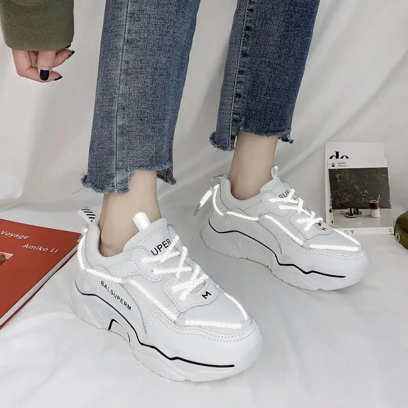 

PU Reflective Casual Shoes Women Sneakers 2020 Autumn Fashion White Sneakers For Women Platform Shoes Woman Casual Sneaker Solid
