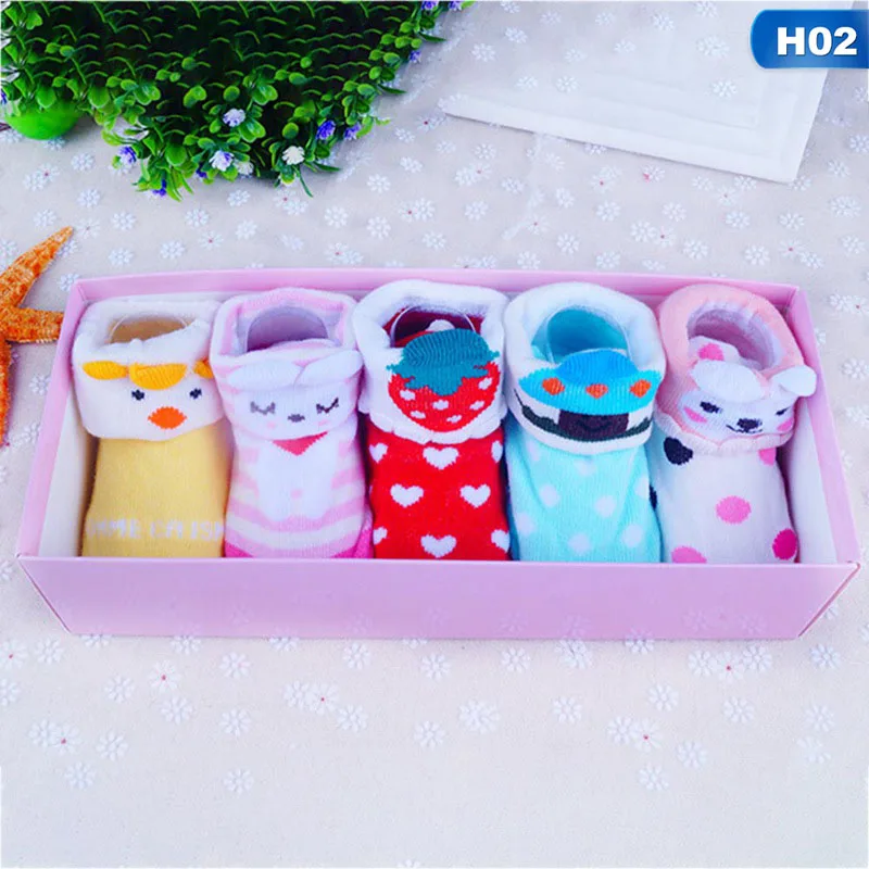 1 коробка, 5 пар, комплект Хлопковых Носков для малышей, весна/осень/зима, носки в подарочной упаковке с героями мультфильмов для новорожденных От 0 до 1 года