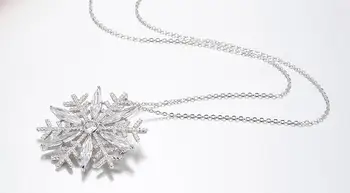 

925 Sterling silver Fashion CZ Crystal Snowflake pendant Gorgeous geometric Snow Flower Chain Necklace New Year silver jewelry