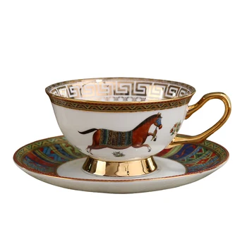 

European Vintage Coffee Cup Saucer Sets Bone Porcelain English Afternoon Tea American Household Black Taza Cafe Tazze Tea Cup E5