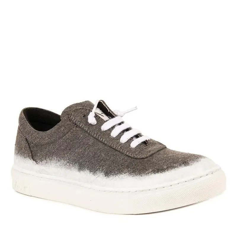 

Custom Production-Daily Shoes