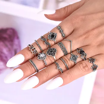 

LATS New 15 Pcs/set Bohemian Retro Crystal Flower Leaves Hollow Lotus Gem Women Ring Set 2020 Female Bohemian Jewelry