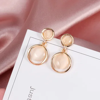 

Elegant Luxury Korean Acrylic Drop Earrings For Women Fashion Geometric Simple Round Hanging Earrings 2020 Trend Female Jewelry