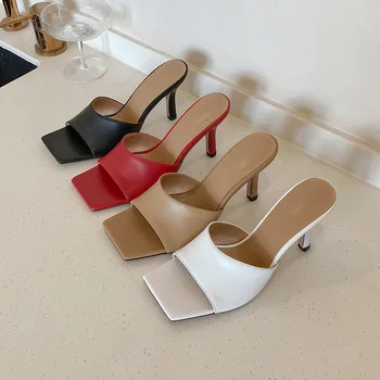 

2020 Catwalk Blogger Blogger With The Same Simple And Versatile High Heel Slippers Fashion Square Head Sandals