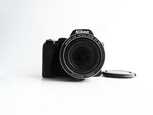 Nikon – Coolpix P90 caméra numérique 12,1 mp d'occasion, avec grand Angle 24x, réduction des vibrations optiques (VR) Zoom et écran LCD inclinable de 3 pouces