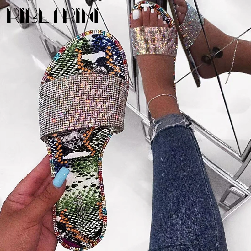 

RIBETRINI 37-41 Hot Sale INS Ladies Attractive Crystal Slides Shining Bling Slippers Women 2020 Casual Summer Shoes Woman