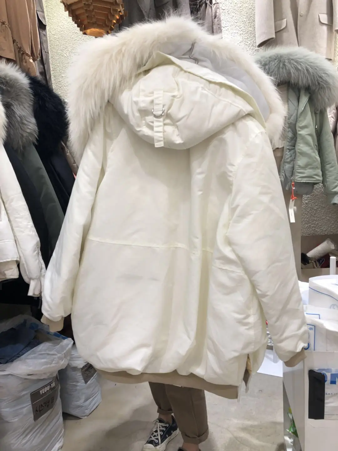 Dongdaemun стиль большой меховой воротник пуховик женский средней длины толстый свободный крой корейский стиль модное пальто