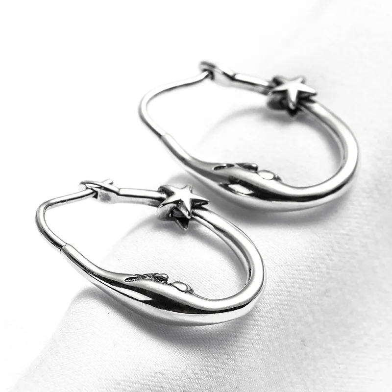 Уникальные серьги в виде человеческого лица искусственные бриллианты