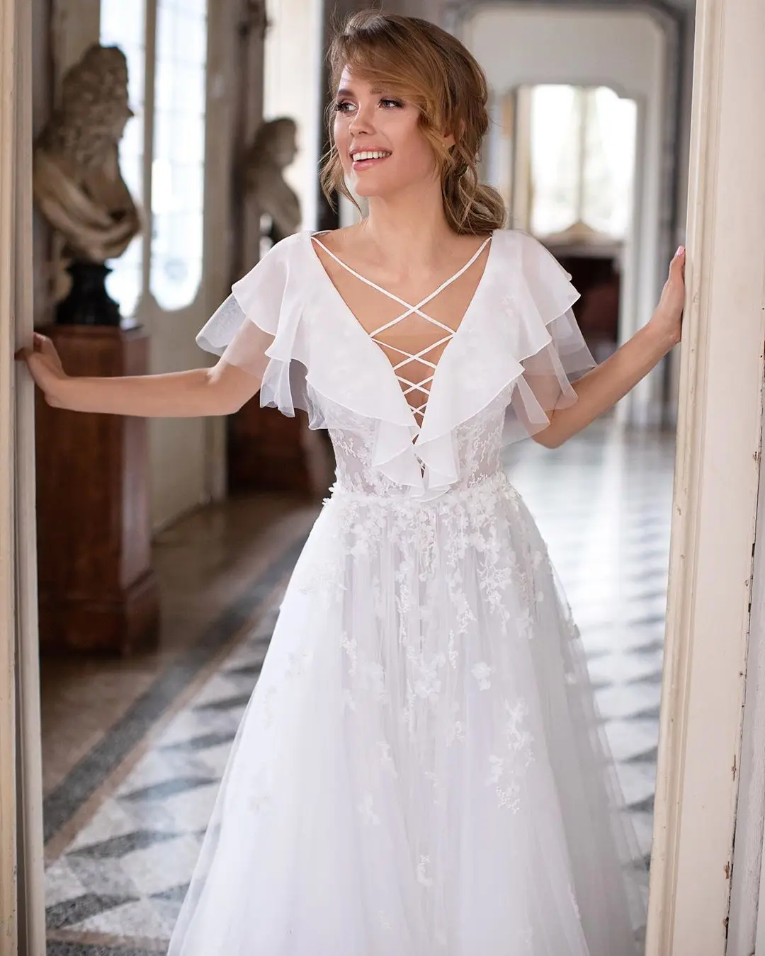 Vivian's Bridal Boho милый топ гофрированное свадебное платье милое кружевное платье с аппликацией, с коротким шлейфом, пышное свадебное платье из тюля