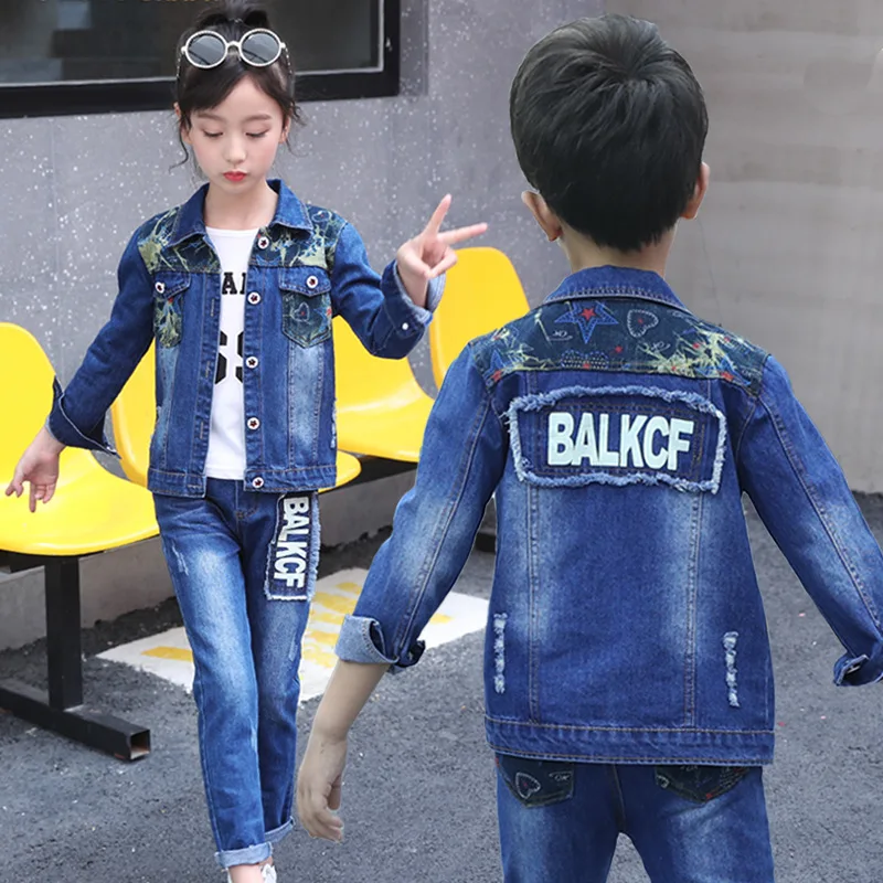 

Children's clothing boy denim + jeans + T-shirt spring and autumn new girls 3-piece camouflage denim