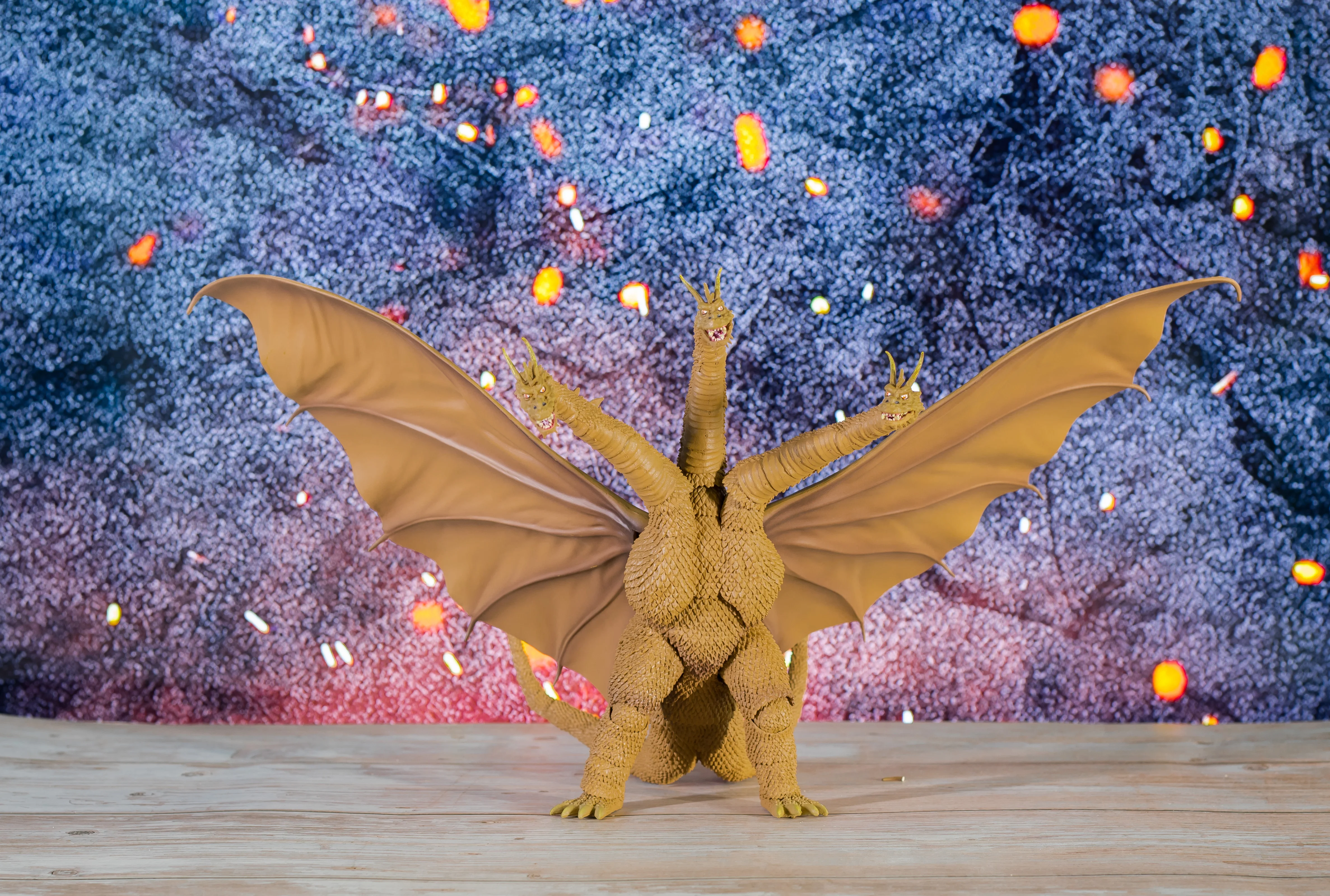 Новые горячие пять различных узоров S.H. Monsterarts Подвижная кукла фильм король