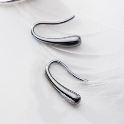 Аутентичные стерлингового серебра 925 минимализм Гладкие Капли воды слез Висячие Крючки серьги для женщин модные ювелирные изделия E7347 - Окраска металла: Black 1Pair