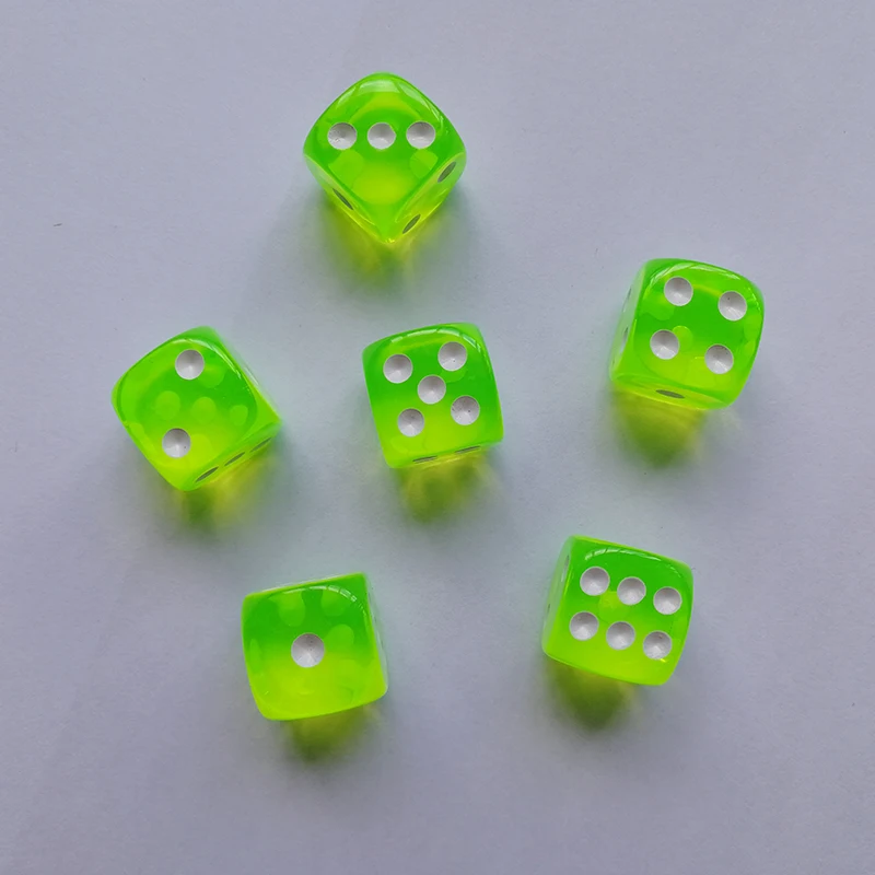 10 шт./лот питьевые кости 14 мм акриловые Круглые Угловые кубики кубик для настольной игры вечерние игровые кубики Dados цифровые кубики данных куб - Цвет: Bright Green