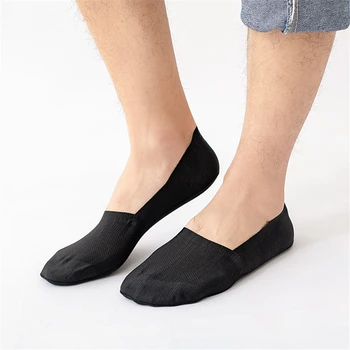 

1 pair Men's Ice Silk Boat Socks Thin Deodorant Cotton Silicone Non-Slip Invisible Socks Shallow Mouth Mesh Breathable Socks