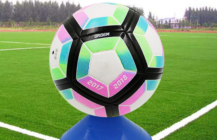 2019 Высококачественная обивка футбольных мячей для игры в помещении и на открытом