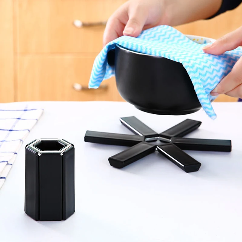 Foldable Heat Resistant Placemat Dining Table Mat Plastic Insulation Coaster Pads for Pan Pot Bowl Holder_voghion.com
