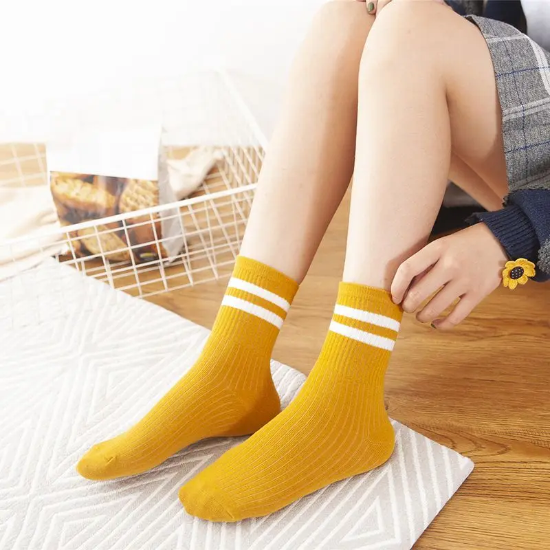 Женская мода Повседневный полосатый принт носок дышащий материал, впитывающий влагу дезодорант эластичные спортивные рабочие носки