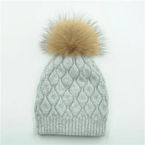 Light grey natural Women Winter Hat Angora Knitted Wool Beanie Female New Fashion Casual Outdoor Thick Ladies Warm Fur Ball Hats - Color: Light grey natural