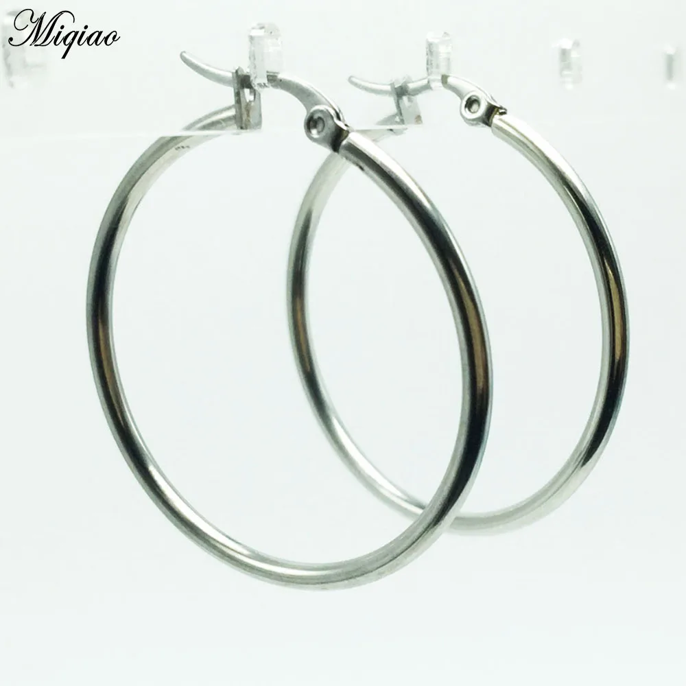 

Miqiao 2 Pcs Hot Selling Stainless Steel Earrings European and American Popular Large Earrings 2mmx15mm/25mm/35mm