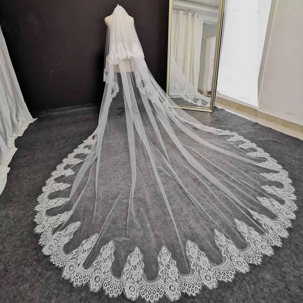 Janes Dress Studio Long Lace Wedding Veil 3 Meters Long Cathedral Bridal Veil with Hair Comb