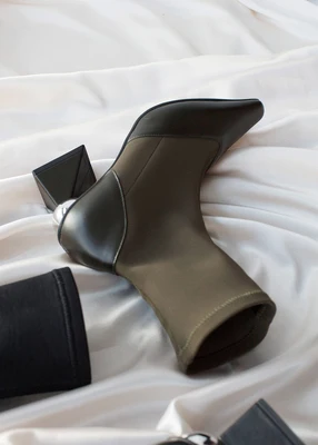 Осенние и зимние высокие ботинки на высоком каблуке ботинки «мартенс» эластичные цвет подходящая трубка женские ботинки формы и носки с открытыми пальцами; - Цвет: Black plus green