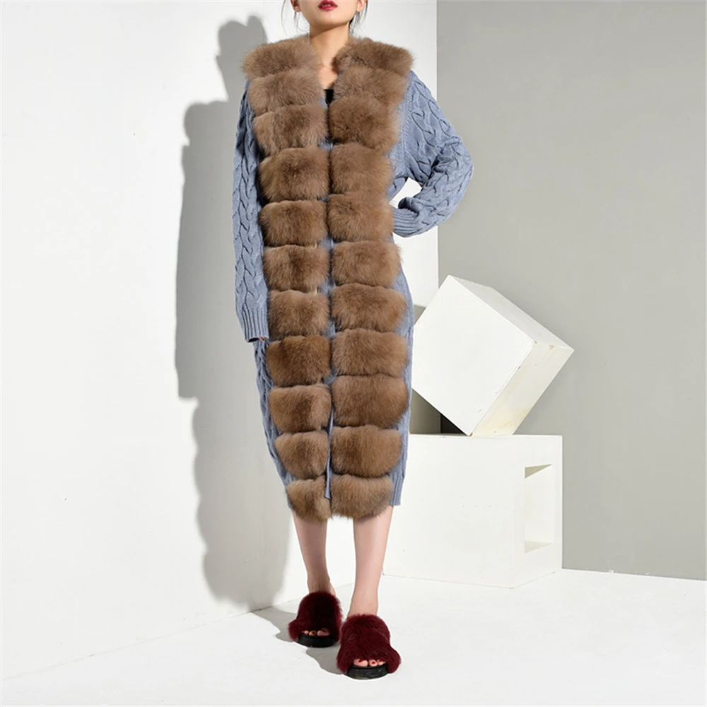 Женское пальто из натурального меха Tatyana Furclub коричневое трикотажное с поясом и