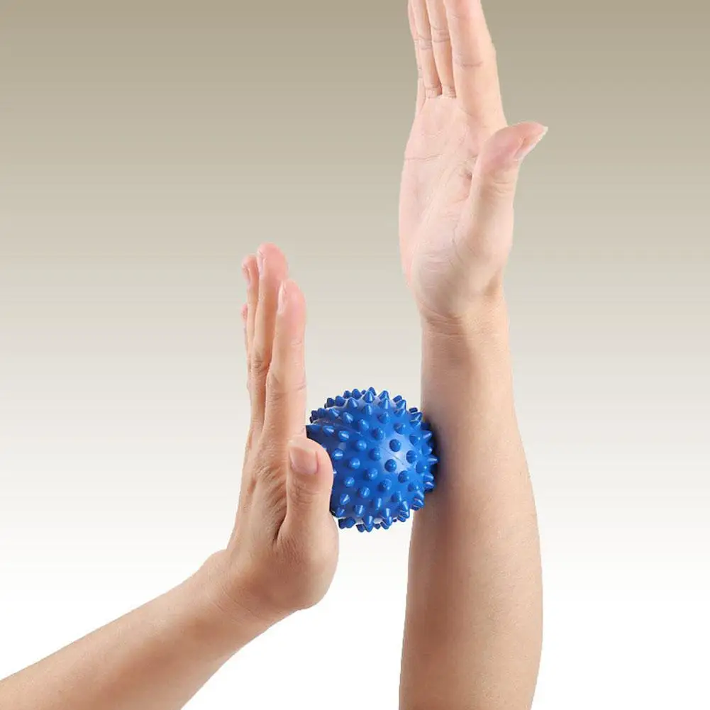 6.5CM Diameter PVC Spiky Massage Ball Sport Fitness Yoga Ball Hand Foot Pain Relief Tool