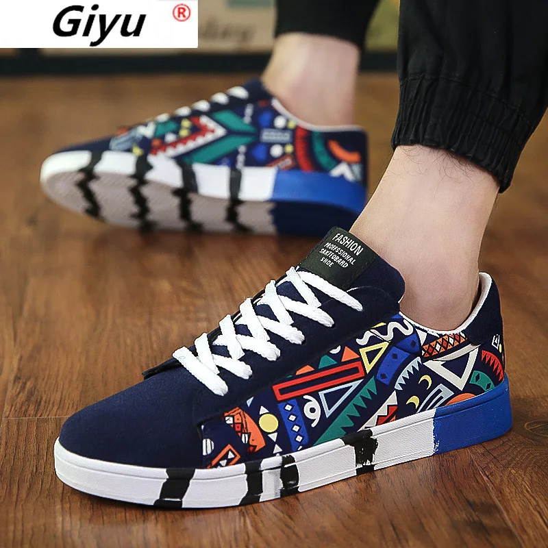 

2020 Men Casual Canvas Shoes Fashion Print Sneakers Summer Trainers Leisure Sneakers Men Shoes Men's Flats Slip Shoes L85