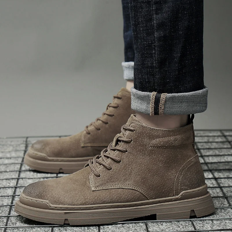 

Springtime new style Thick Bottom Waterproof Ankle Boots Men Soft Comfortable Classic Snow Boots Leisure Boots England Retro