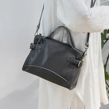 

2020 retro single-shoulder diagonal women's large-capacity commuter briefcase handbag shoulder bag big bag