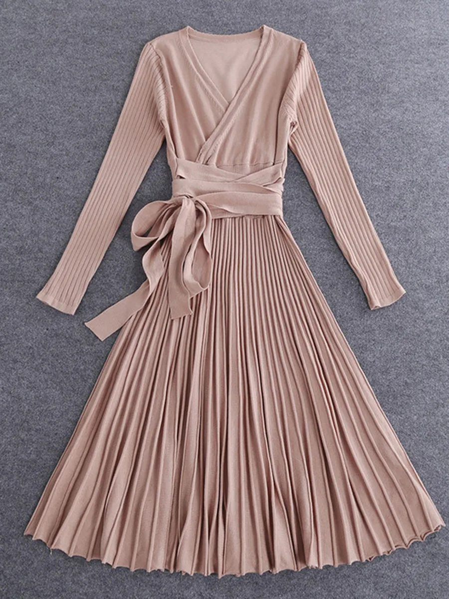 

Women Knit Dress Pleated Bowknot Sexy Slim Pullover Deep-V With Belt Female Solid Spring New Fashion Moderate Pleated Dress
