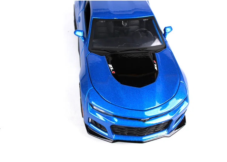 Maisto 1:24 Chevrolet Camaro ZL1 Roadster имитация сплава Модель автомобиля Моделирование Украшение автомобиля коллекция Подарочная игрушка