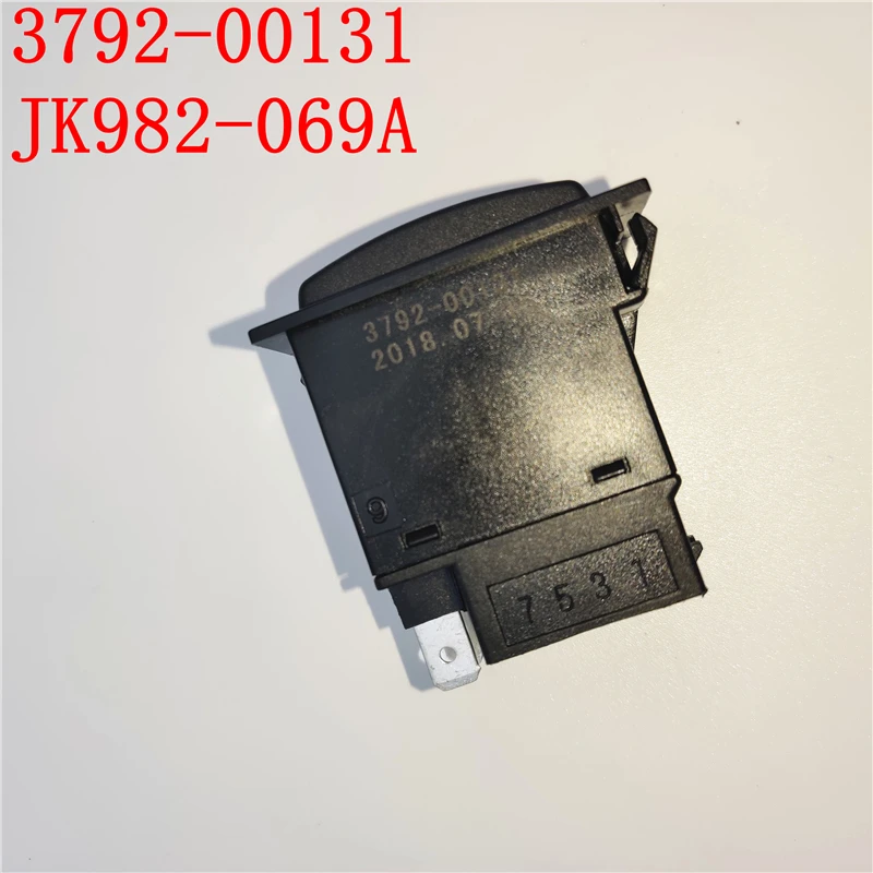 3792-00131 JK982-069A Passenger door warped plate switch yutong bus parts