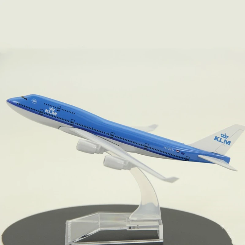 

16CM Boeing B747-400 KLM Royal Dutch Airlines Airways Metal Alloy Model Plane Aircraft Model Toy Airplane Kids Gift