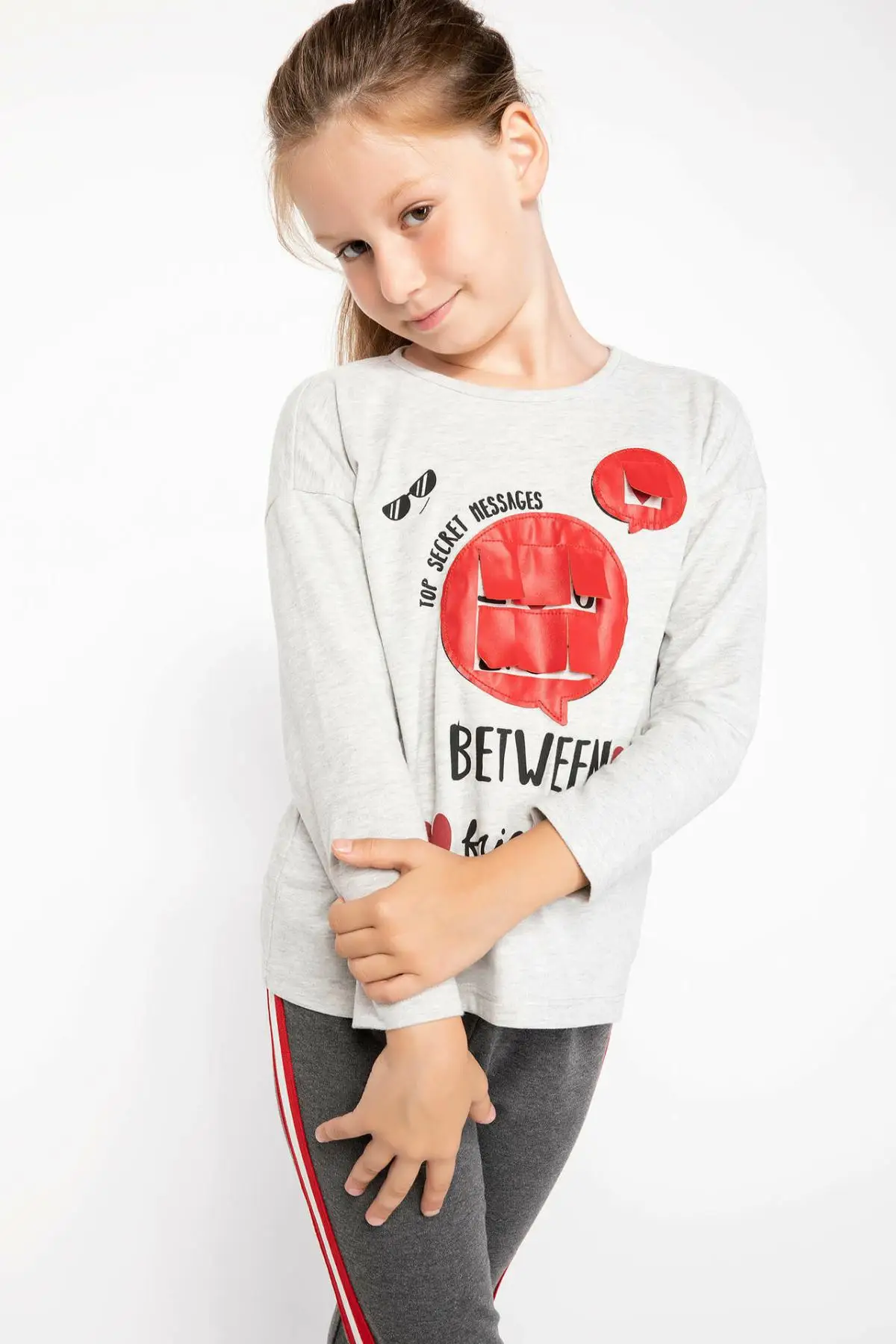 

DeFacto Girl Long Sleeve Body-J6646A618AU