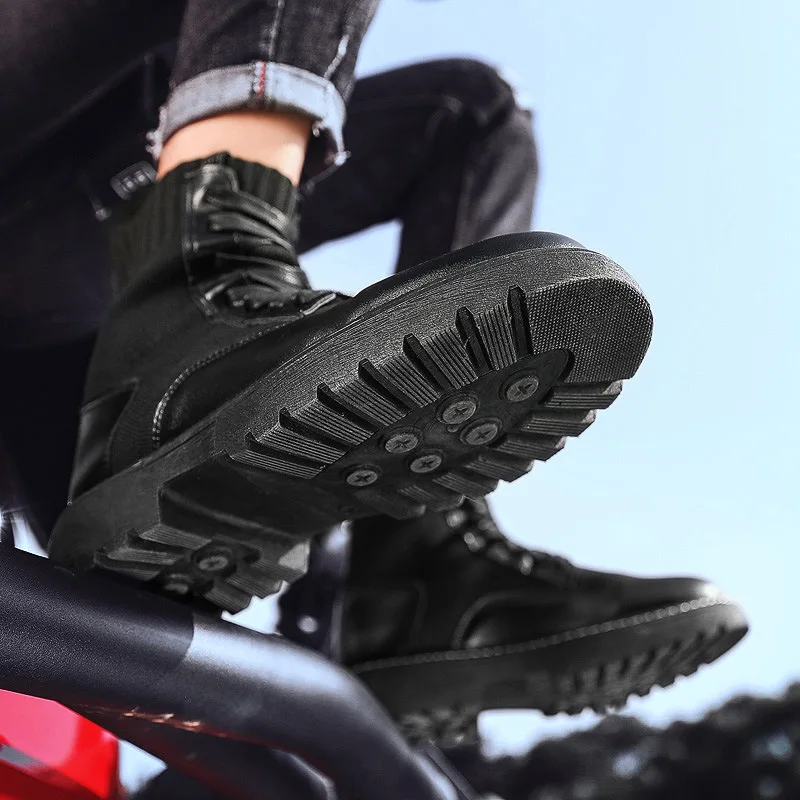 

2019 Winter Hot Selling INS Hight-top Men's Martin Boots plus Velvet Warm England Fan Car Boots Fashion Thick Bottomed MEN'S SHO