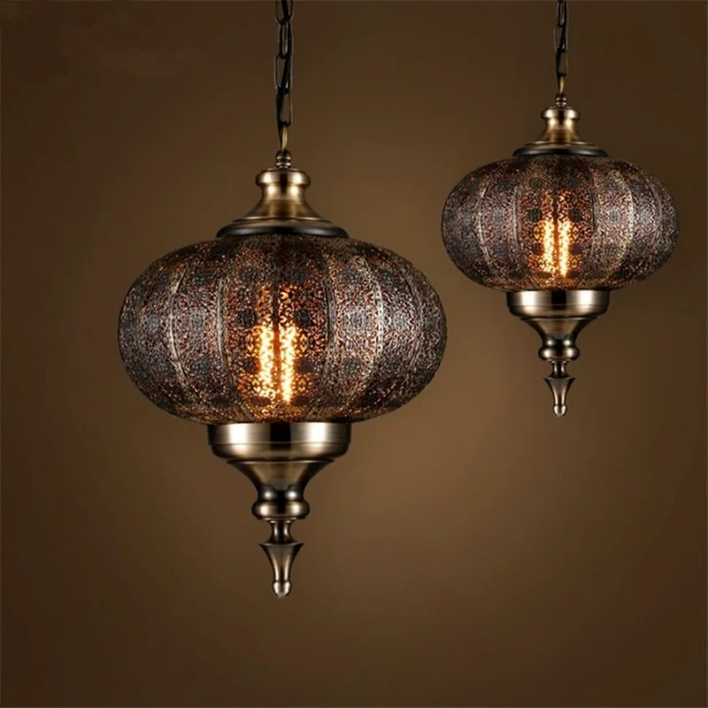

India Southeast Asia Balienfe Yi Iron Pendant Lights LED Carved Hollow Retro Lamps for Dining Room Restaurant Lantern De Lamp