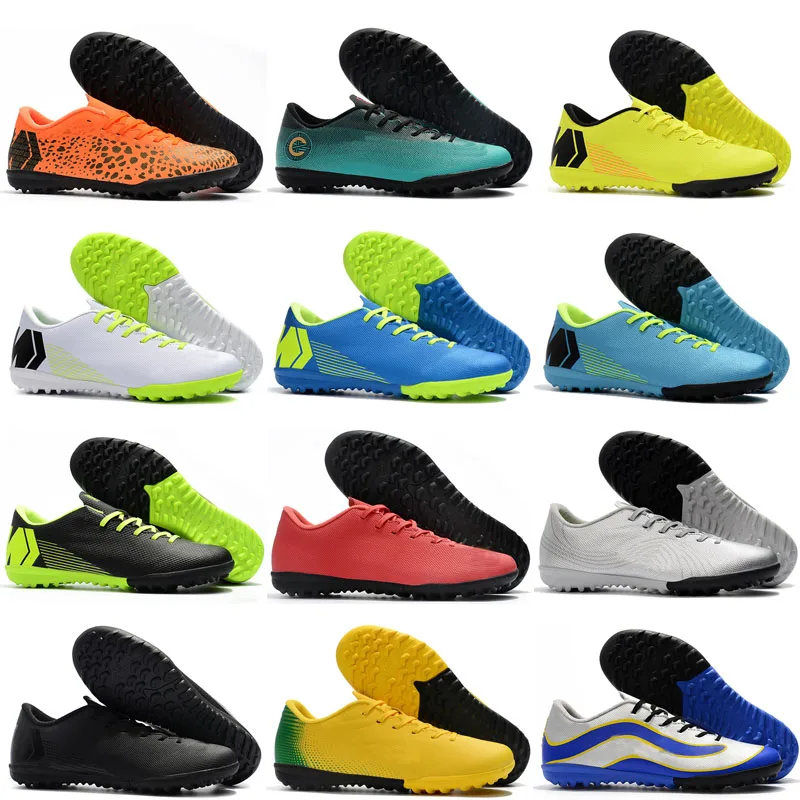 

2019 Men's Low Ankle VAPORX 12 CLUB TF Football Shoes CR7 Sports Shoes Designer Turf Soccer Boots Cleats Men Football Boots