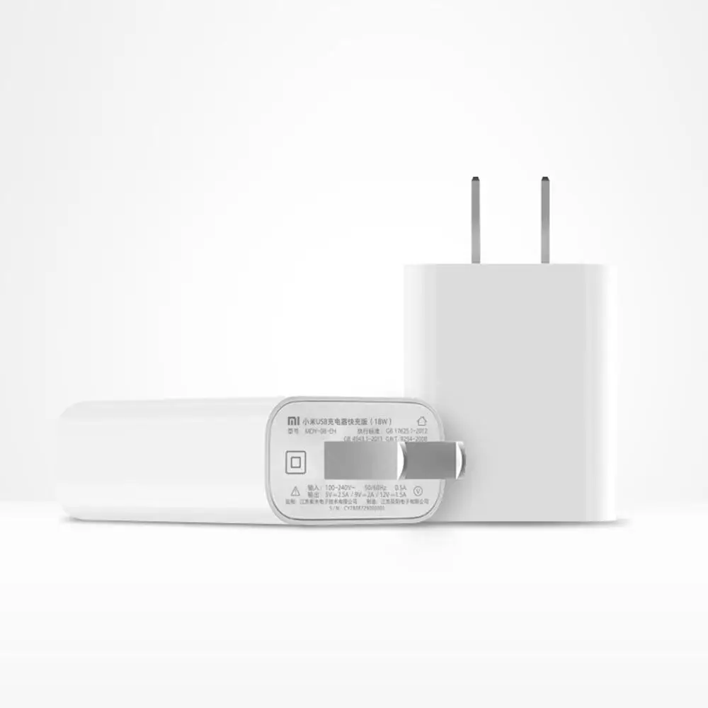 Xiaomi быстрое Зарядное устройство QC3.0 18 Вт MDY-08-EH Выход 5В = 2.5A 9V = 2A 12V = 1.5A Вход AC100-240V 50/60Hz 0.5A 44,6g 62x39x22 мм