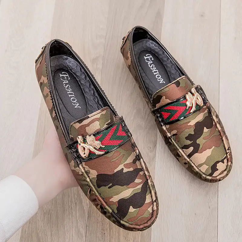camo moccasins mens