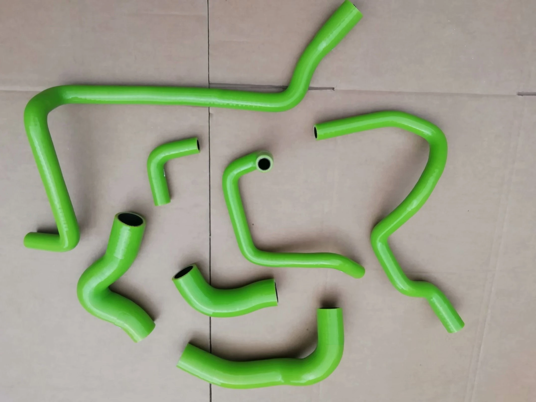 Silicone Coolant Radiator Heater Hose For Mercedes Benz W124 E280 E320