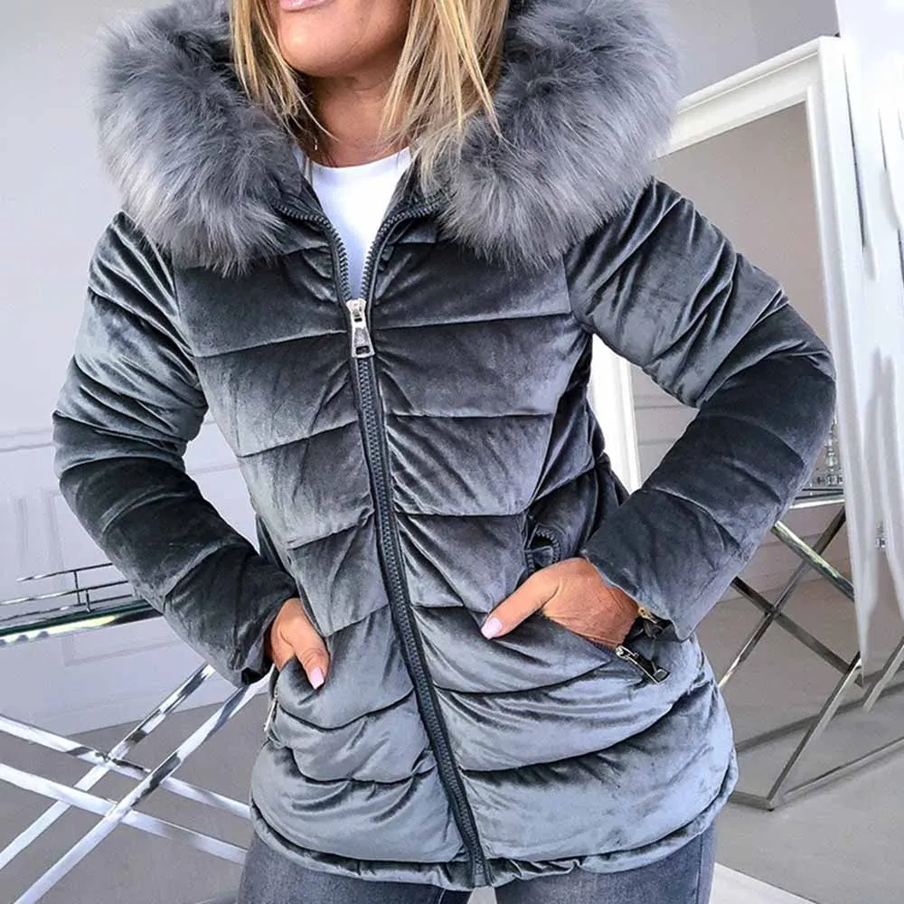 Kopen Winter Fluwelen Jasje Jas Vrouwen Katoen Gevoerde Jassen Grijs Roze Plus Size 4XL Capuchon Bontkraag Dikke Mode Basic Sneeuw bovenkleding